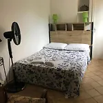 Charmant Studio Avec Jardin